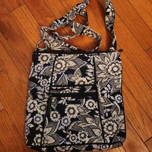 Vera Bradley Purse - Crossbody - Black, White, Blue,